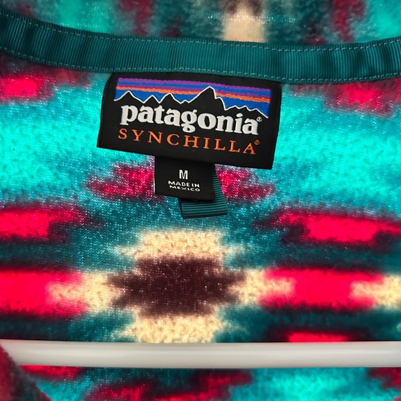 Patagonia Synchilla Wild DesertTeal/Cherry Aztec Fleece Pullover - Picture 6 of 11
